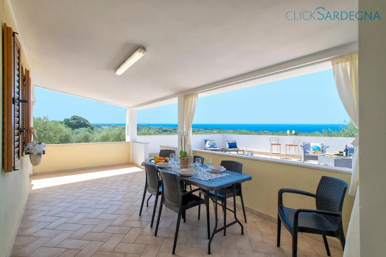 Clicksardegna Villa Brionis Sea View, 7 Bedrooms, 5 Bathrooms And 3 Kitchens Alguer