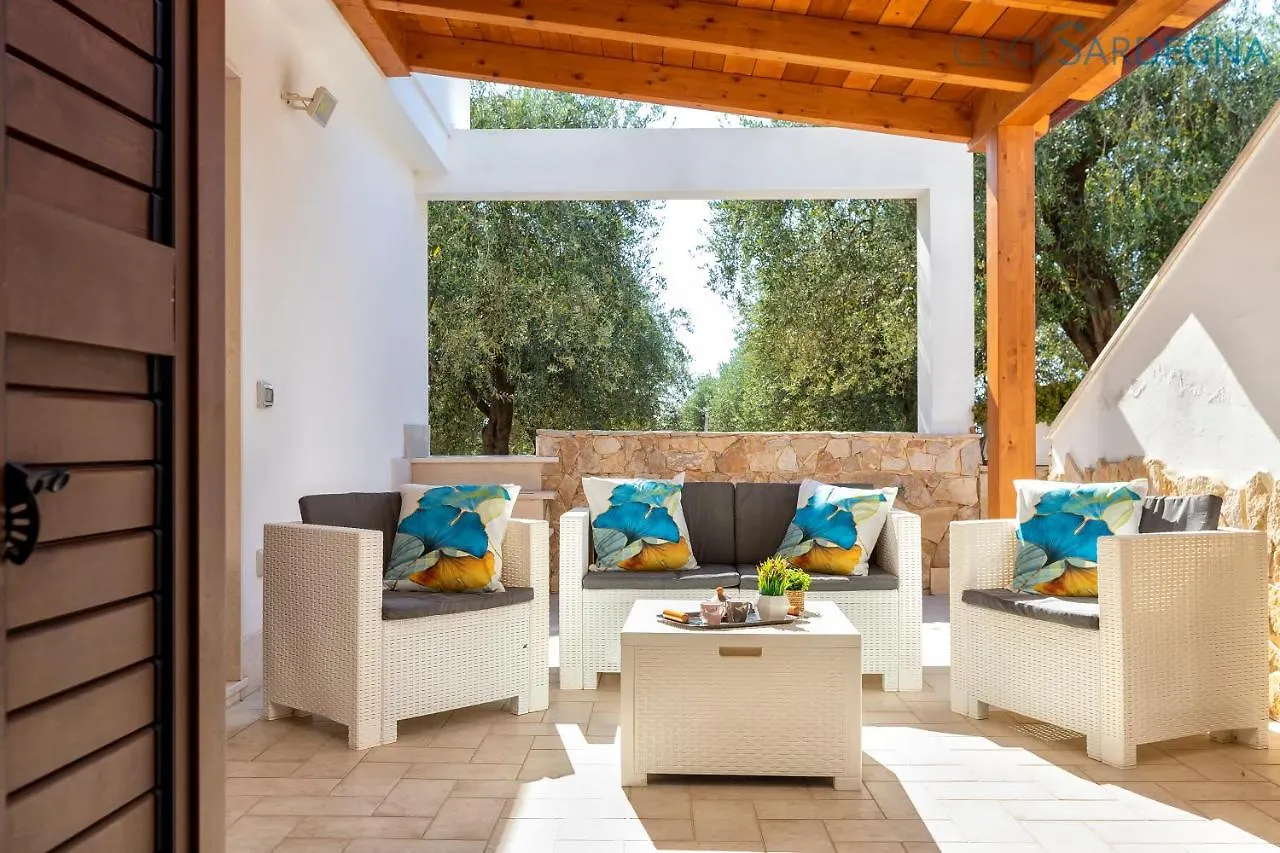 Clicksardegna Villa Brionis Sea View, 7 Bedrooms, 5 Bathrooms And 3 Kitchens Alguer Italia