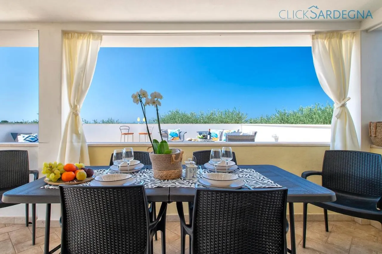 Clicksardegna Villa Brionis Sea View, 7 Bedrooms, 5 Bathrooms And 3 Kitchens Alguer