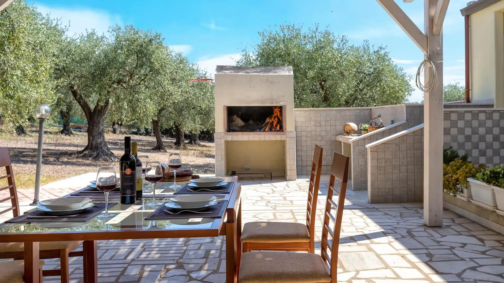 Clicksardegna Villa Brionis Sea View, 7 Bedrooms, 5 Bathrooms And 3 Kitchens Alguer 0*,  Italia